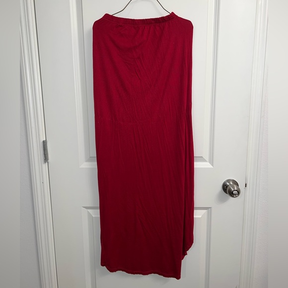 Red scrunched high low dress! - Picture 2 of 2